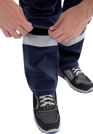 Костюм мужской МЕГАСТАТОЙЛ  от нефтепродуктов, кратковременного воздействия пламени, статического электричества, темно-синий/серый/оранж Кос 907